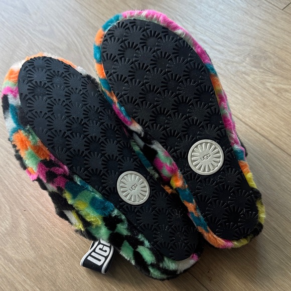 UGG Fluff Yeah Check Slide Sandals Size 8 - Picture 14 of 15